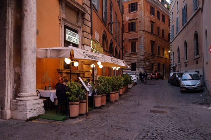 Outdoor seating at Ristorante Abruzzi seen from the street