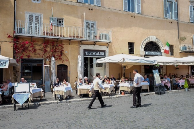 Tre Scalini restaurant in Rome